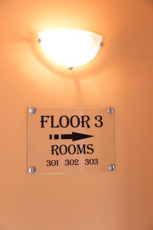 Hotel Pine Skopje Eksteriør bilde
