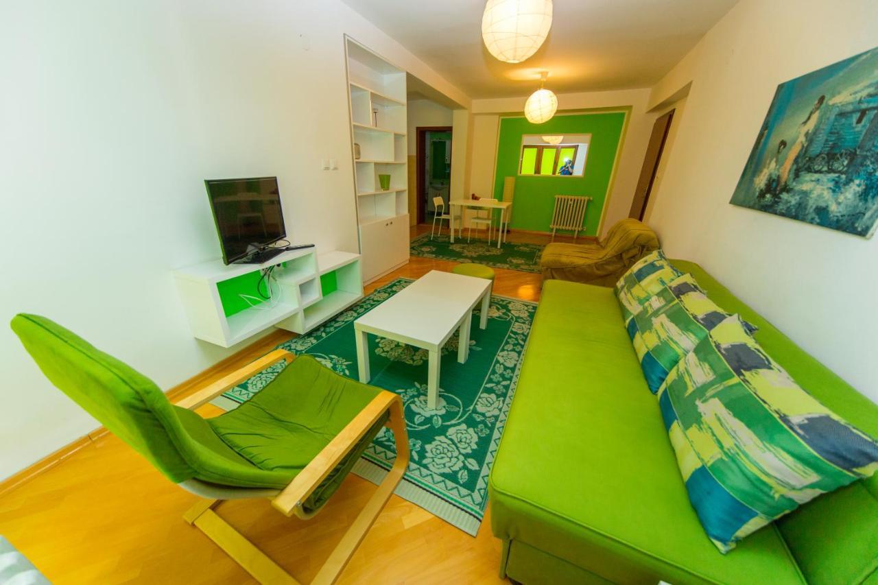 Hotel Pine Skopje Eksteriør bilde
