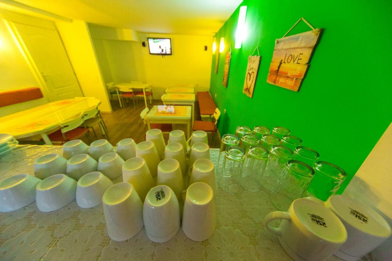 Hotel Pine Skopje Eksteriør bilde